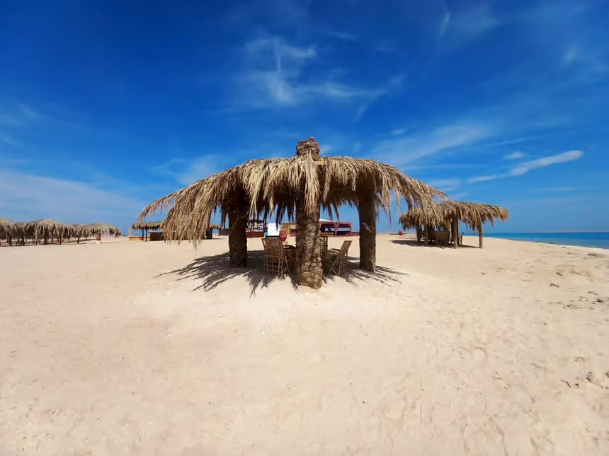 Hurghada Magawish Island Boat Trip & Snorkeling