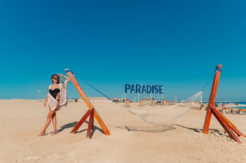 Hurghada Paradise Island Snorkeling Cruise & Lunch
