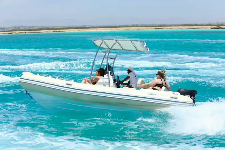 Private Speedboat Tiran Island Sharm El Sheikh