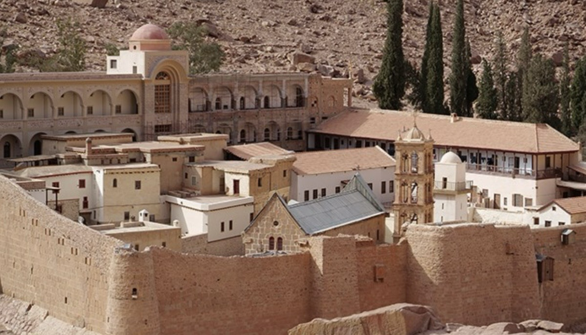 St. Catherine Monastery & Dahab Day Tour from Sharm